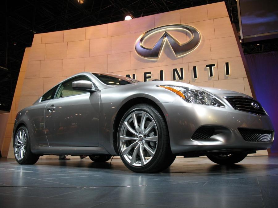  Infiniti G37 Coupe 2007 года  (фото 37 из 74)